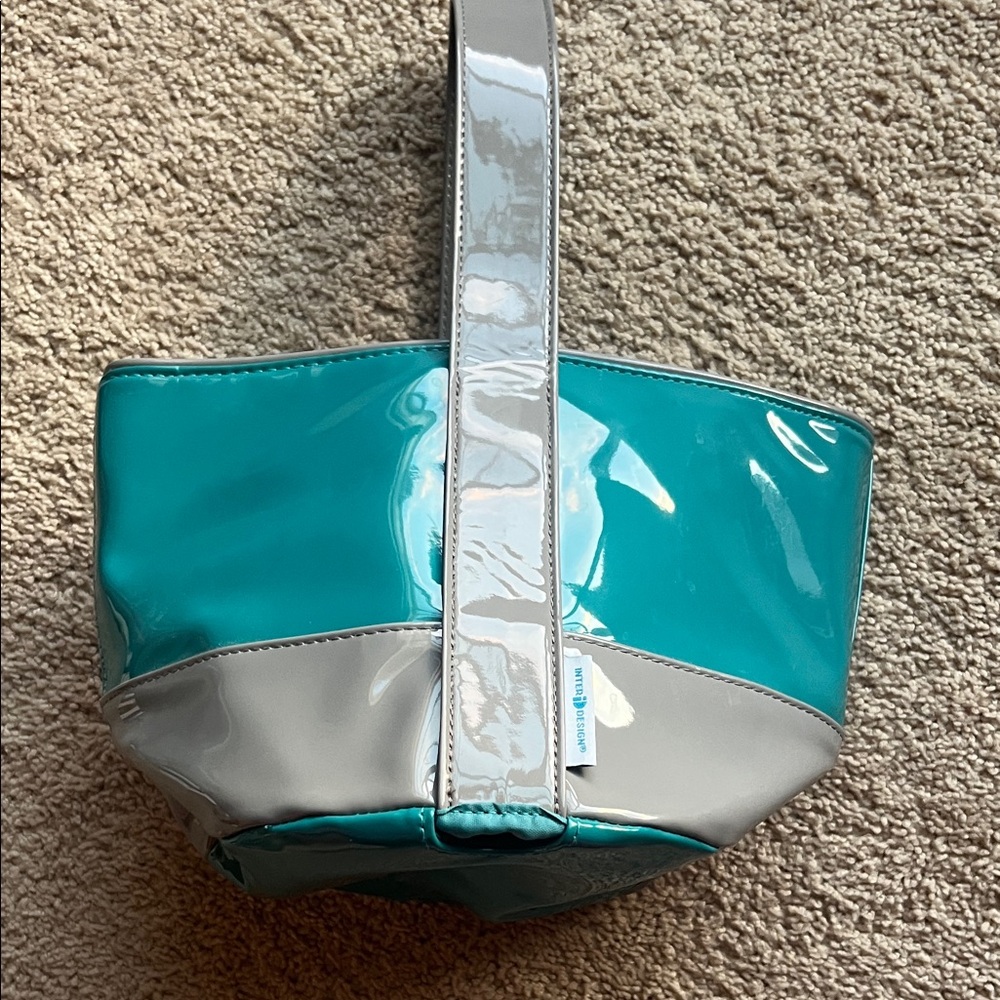 NWOT Stylish Teal and Gray shower caddy, perfect for college.